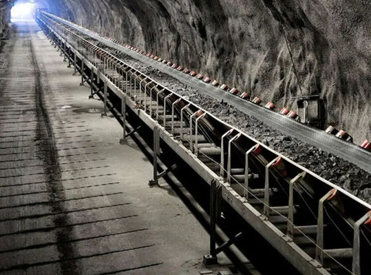 Than Khai thác Dưới lòng đất dây chuyền vận chuyển công nghiệp đường cong dọc / ngang Tối đa 30 °